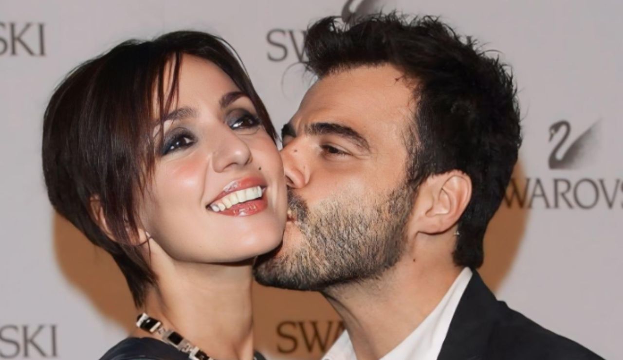 Francesco Renga torna sulla rottura con Ambra Angiolini: “Ho sofferto molto” | I veri motivi a distanza di anni