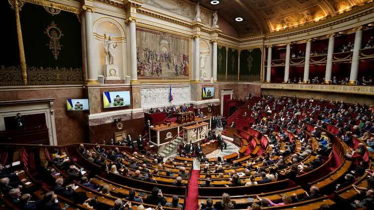 Parlamento francese - Falsissimo
