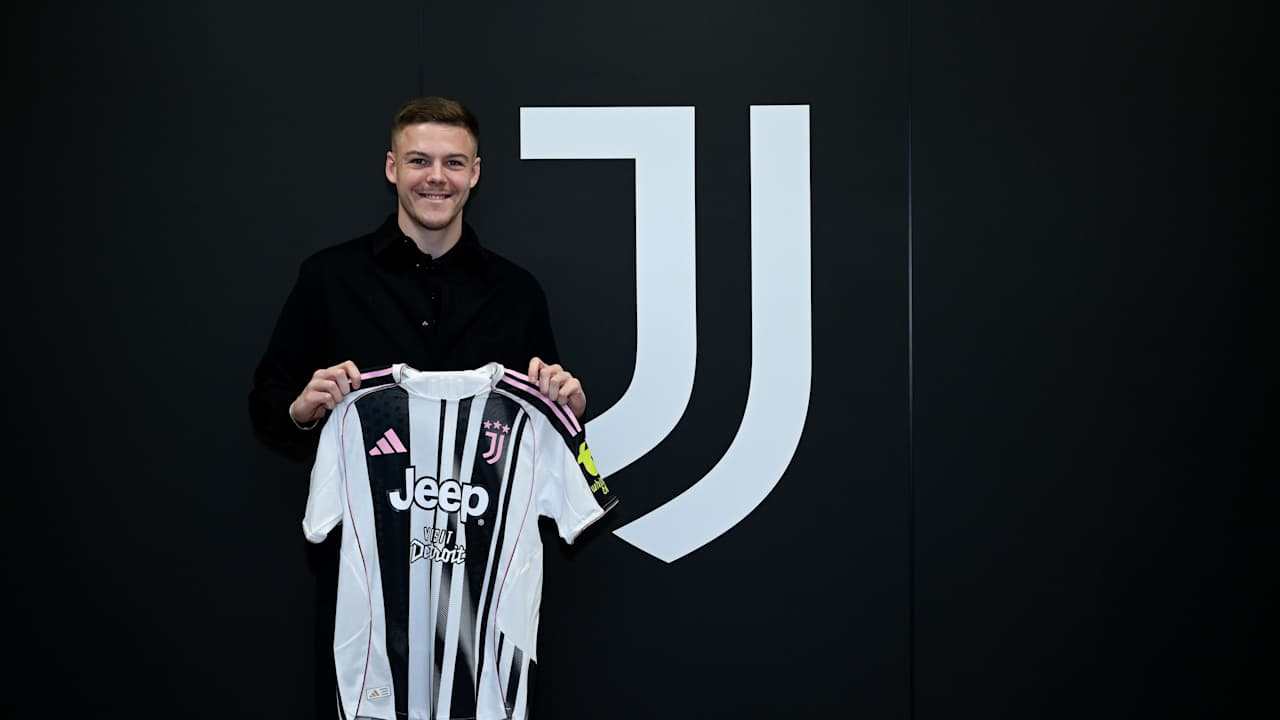 Juve, Holm ha finalmente recuperato dall’infortunio | Sarà lui il rinforzo decisivo in difesa per Spalletti